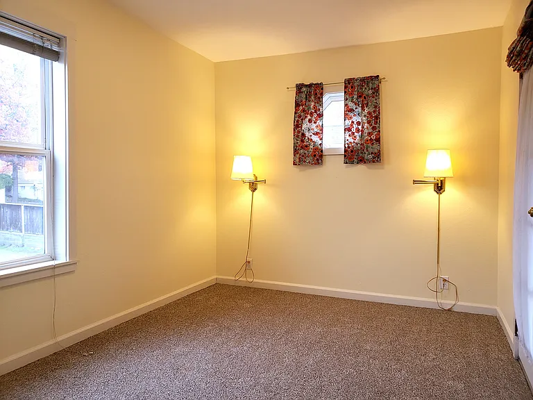 8 B St #1 — Photo 7