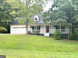 95 Hannah Brook Ln, Cleveland, GA 30528