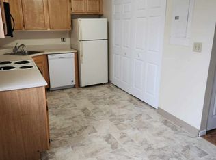 Oakwood Village, Mount Pleasant, IA 52641