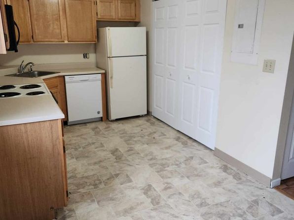 915 W Hill Ave #116