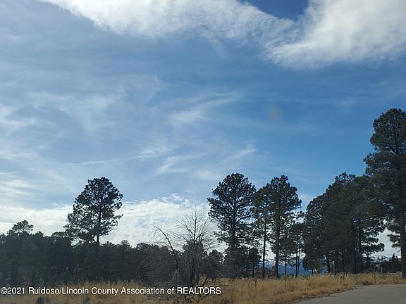 4th image of El Camino Drive