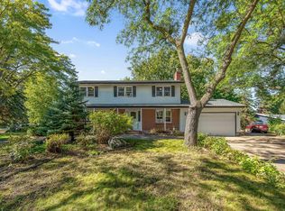 3960 McKinley St NE, Columbia Heights, MN 55421