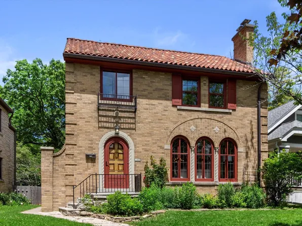 1408 East Olive STREET, Shorewood, WI 53211