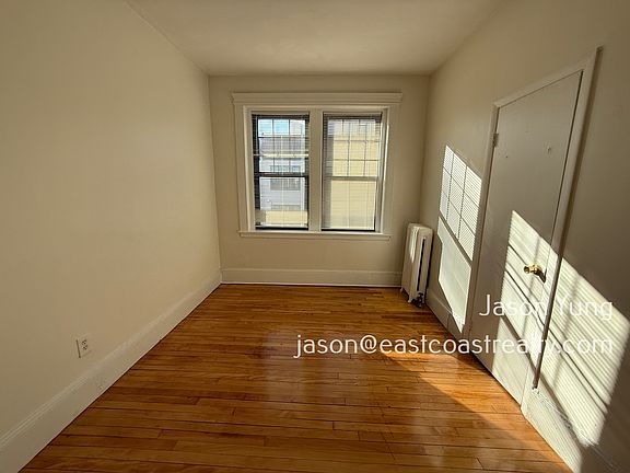 4th image of 21 Royce Rd #249
