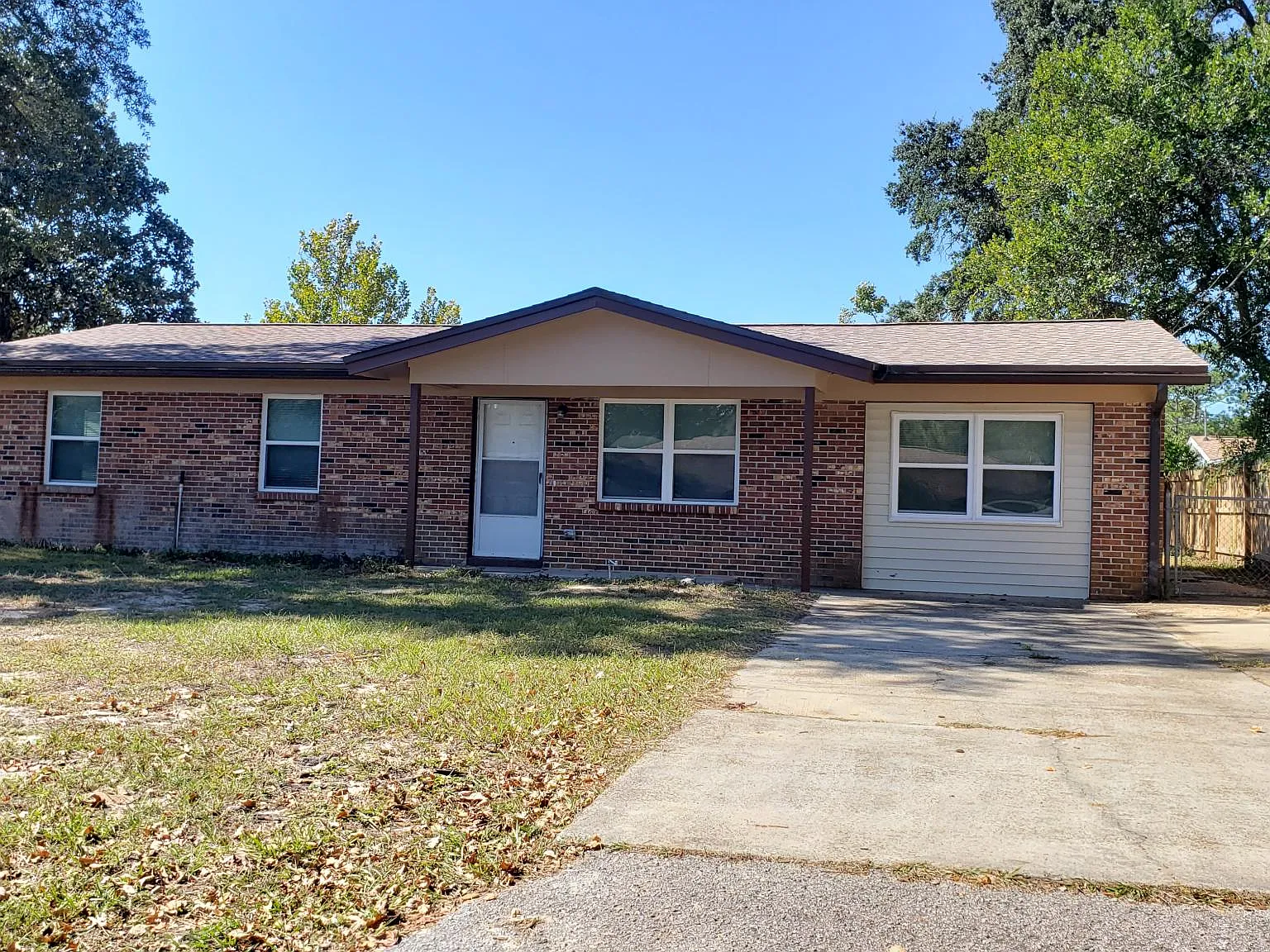 3 bed, 1431 sqft, $1,950 — Photo 2