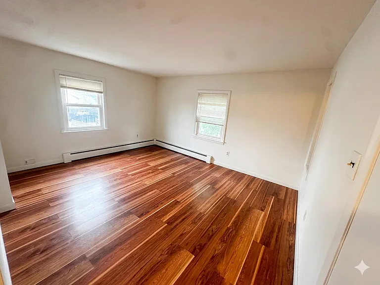 87R Madison St #2R — Photo 7
