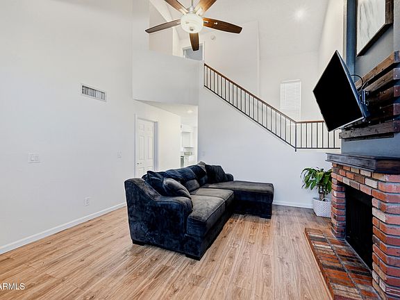 4th image of 18616 N 5TH Avenue
