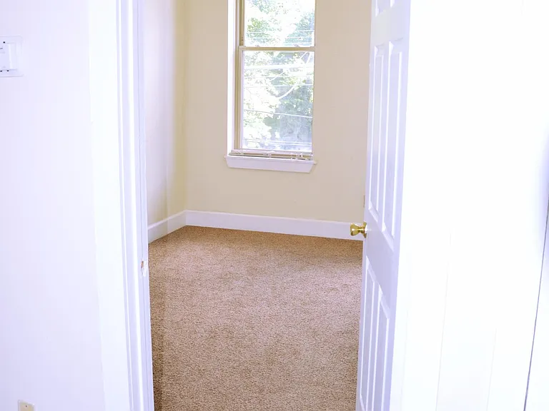 445 W McMicken Ave #2R — Photo 15