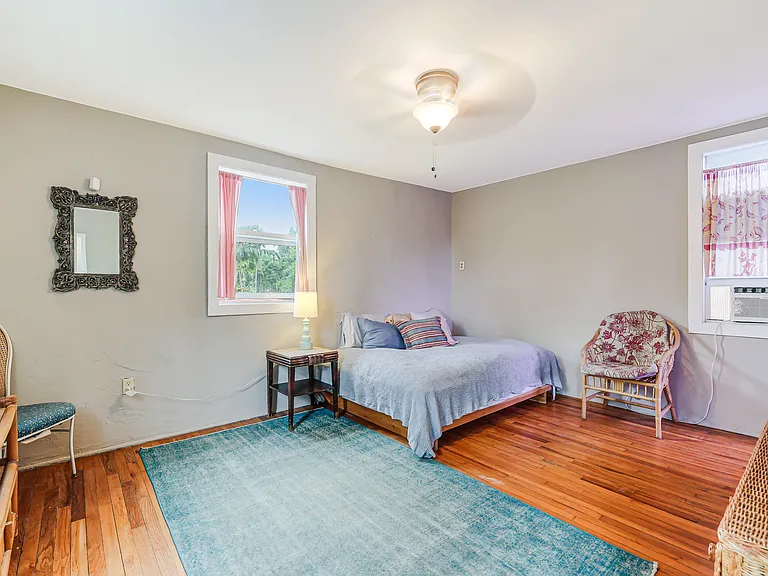 11350 NE 8th Ct — Photo 30