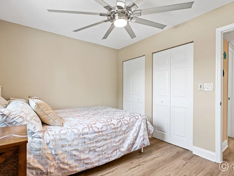 821 Bahia Del Sol Dr #B — Photo 18