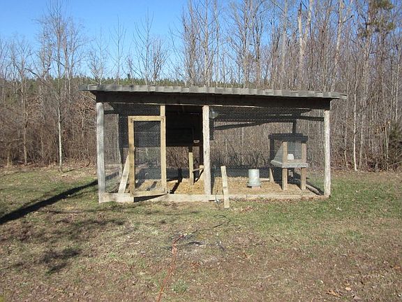 3rd image of 24590 Patten Ln