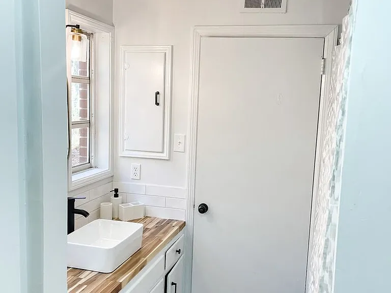23 Berkley Pl #1 — Photo 5