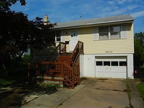 2nd image of 2610 Quail Ave