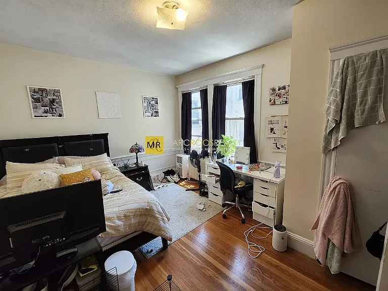 19 Melvin Ave #8 — Photo 3