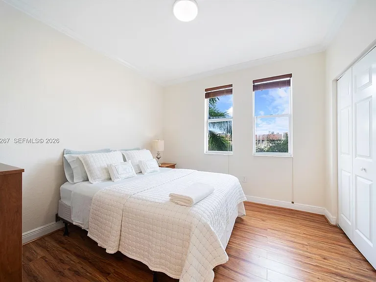 9021 SW 94th St #310 — Photo 23