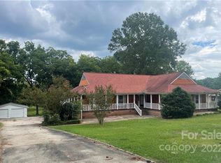 1158 Peach Farm Rd, Lancaster, SC 29720