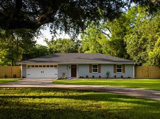 3520 W Park Ave, Orange, TX 77630