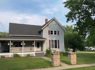 131 S 2nd St, Malta, IL 60150