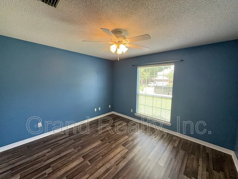 3951 Harbors Port St — Photo 24