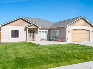 4472 Kiger Rd, West Richland, WA 99353