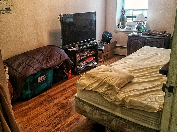 5th image of 117 Thomas S Boyland St APT 4D