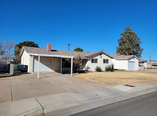 2933 California St NE, Albuquerque, NM 87110