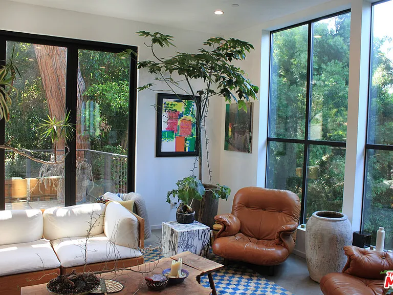 1628 1/2 Micheltorena St — Photo 21