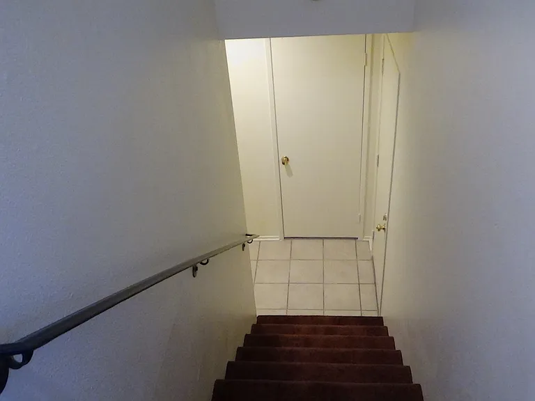 704 Summerwood Ln #3 — Photo 18