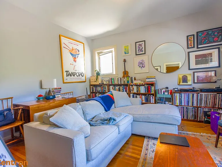 2135 Sacramento St #22 — Photo 3