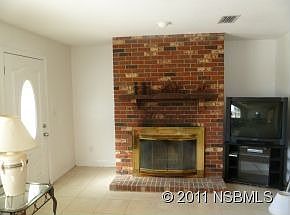 3rd image of 207 Inwood Ave