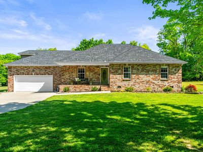 1011 Adam Ct, Cottontown, TN, 37048
