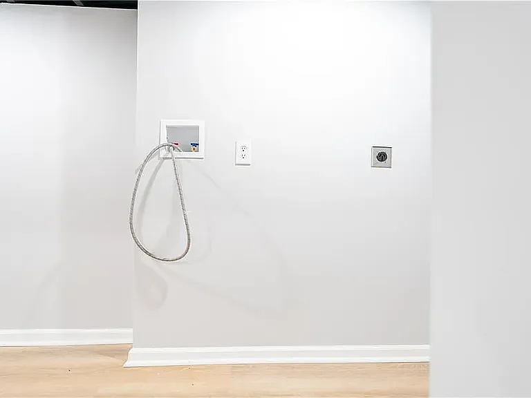 400 N Morse Ave — Photo 14