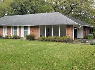 261 Albert Hart Dr, Baton Rouge, LA 70808