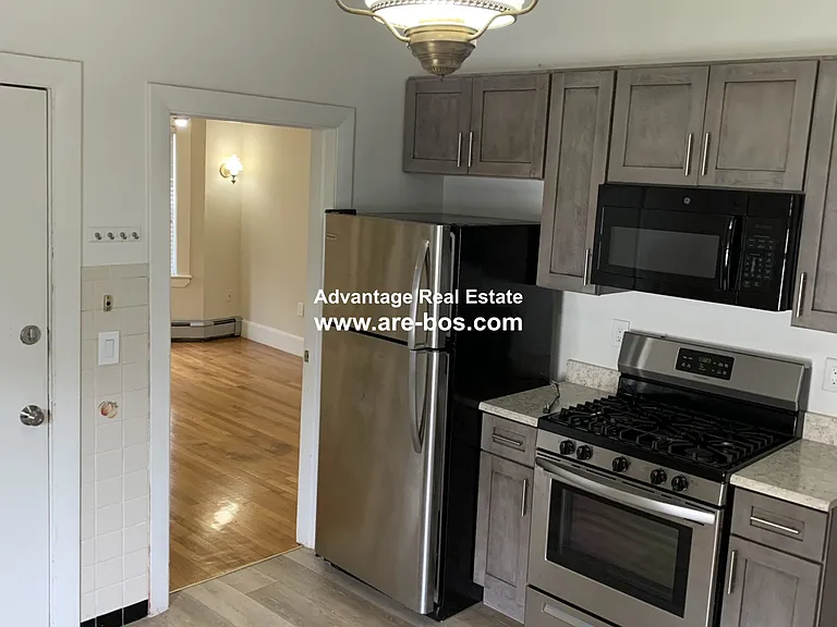 15 Harding St #2 — Photo 10