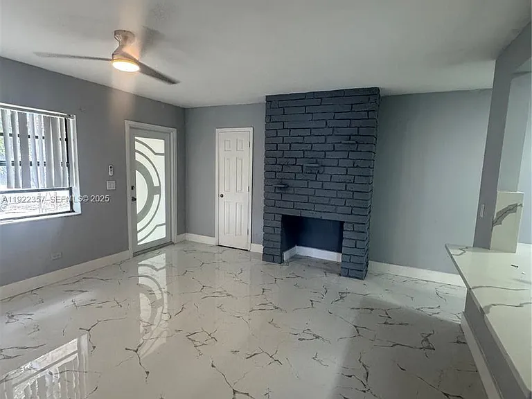 1171 NE 161st Ter #0 — Photo 3
