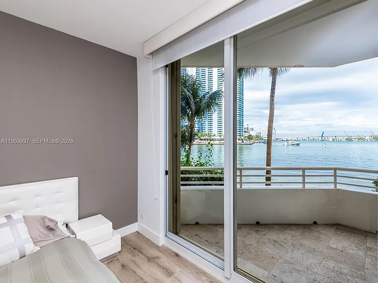 888 Brickell Key Dr #210 — Photo 38
