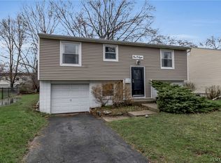108 W Toulon Dr, Buffalo, NY 14227