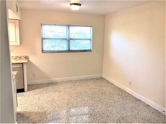 5th image of 4200 1st St N #6