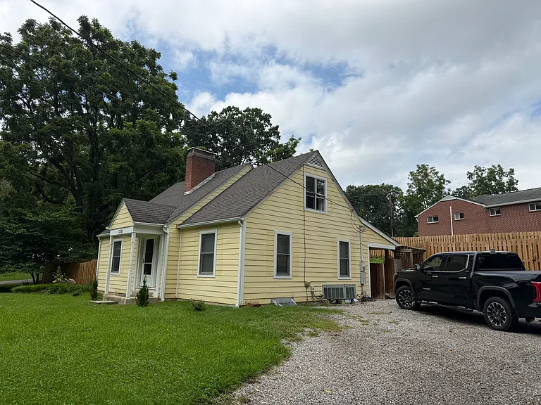 1301 Palmer Dr — Photo 25
