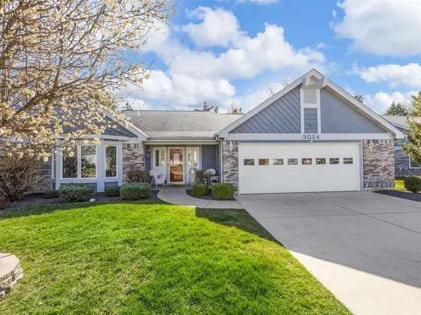 3024 Devilla Trl #22A2, Saint Charles, MO 63301