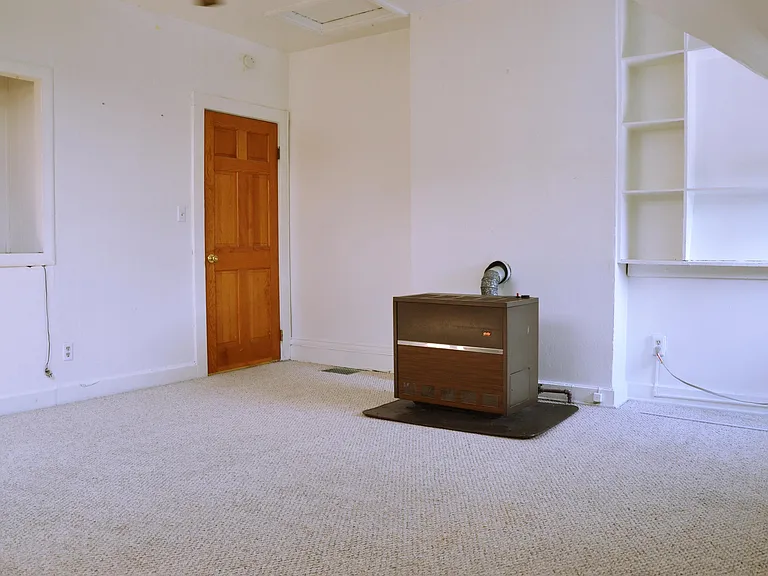 2701 Euclid Ave — Photo 14