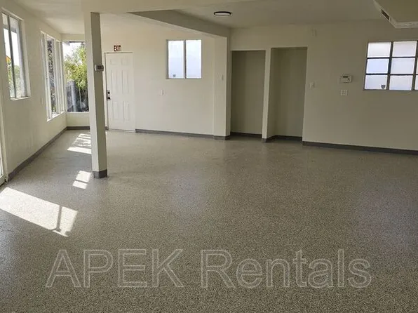 2231 N Palm Canyon Dr #2235, Palm Springs, CA 92262