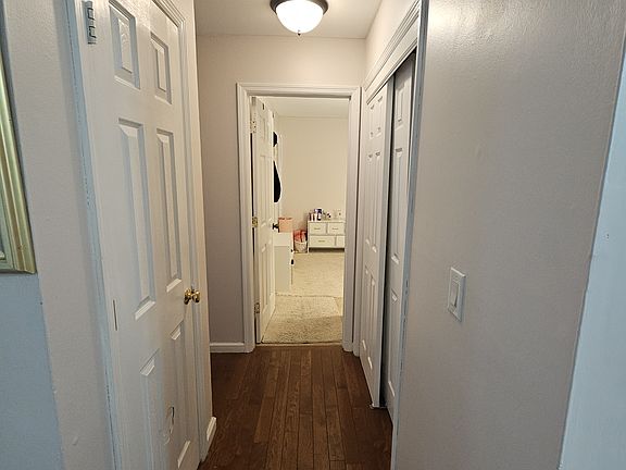 3rd image of 42 Tanager Rd #4
