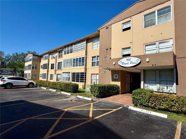160 Royal Palm Rd APT 214, Hialeah Gardens, FL 33016