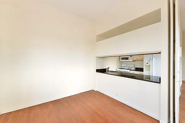 Sold by Kian Realty | media 8