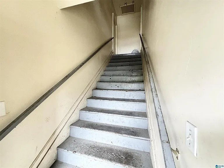 737 40th Pl #A-1 — Photo 33