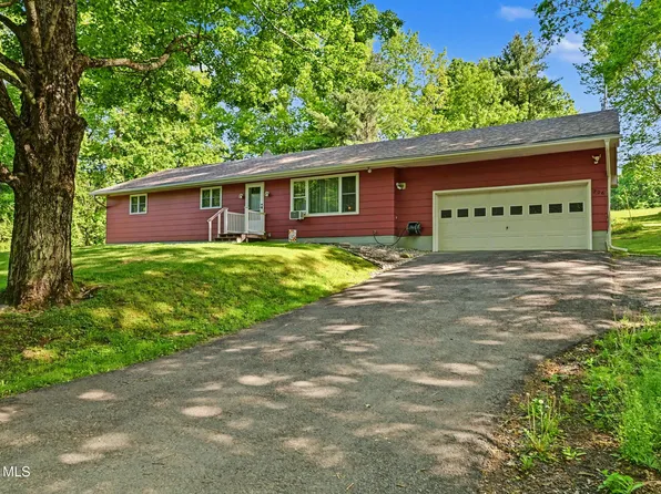 206 Hillview Road, Gloversville, NY 12078