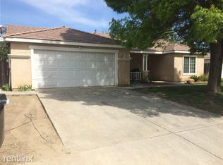 658 Coronado Pl, Hanford, CA 93230