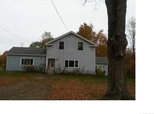 11784 School St, Perrysburg, NY 14129