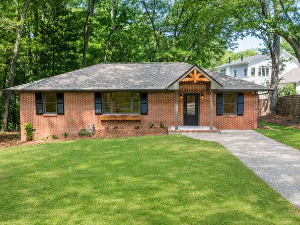 42 Lundy St, Newnan, GA 30263